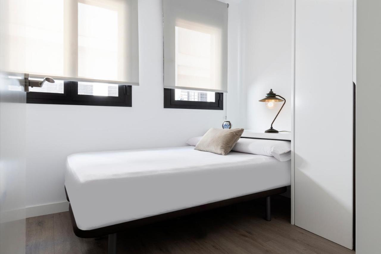 Unika Homes Faustino & Terrace 塞维利亚 外观 照片
